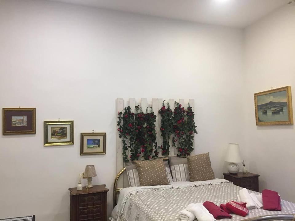 نابولي Room Don Carlo المظهر الخارجي الصورة