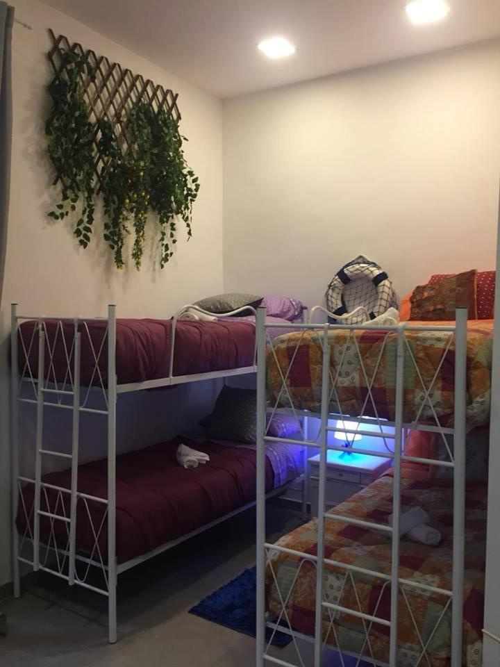 نابولي Room Don Carlo المظهر الخارجي الصورة